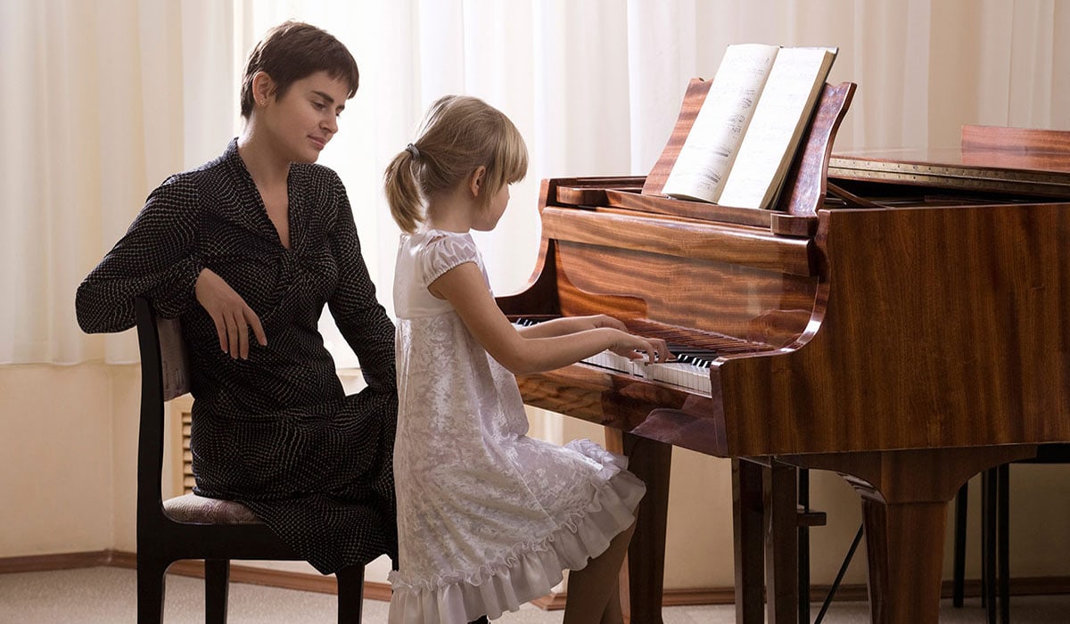 alla's music studio piano